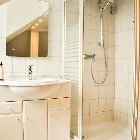 Milpau Bottrop1 - Stilvolles Premium-apartment, Queensize-bett, Netflix Und Smart-tv *
