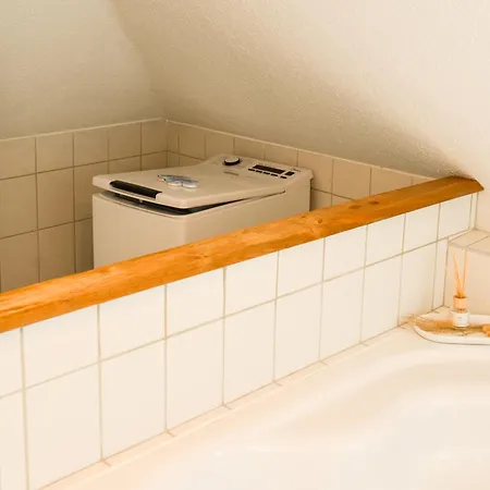 Milpau Bottrop1 - Stilvolles Premium-apartment, Queensize-bett, Netflix Und Smart-tv Apartmán *